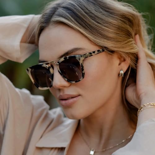 WMP Eyewear - Women's Oversized Polarized Sunglasses: Square Retro Style with Metal Double Bridge